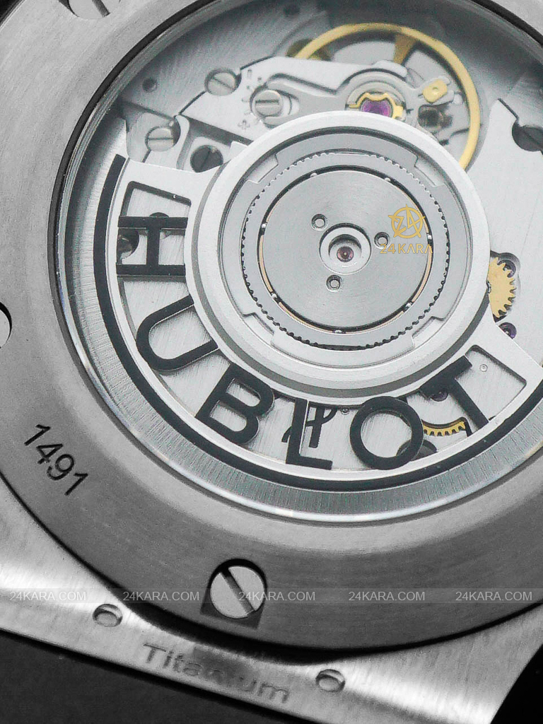 Đồng hồ Hublot Classic Fusion Titanium Opalin 542.NX.2611.LR