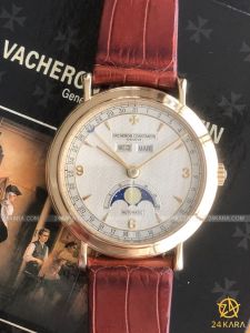 Đồng hồ Vacheron Constantin Triple Calendar Moon Phase Yellow Gold 47050000J-4 (lướt)