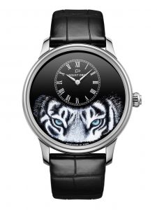 Đồng hồ Jaquet Droz Petite Heure Minute Tiger J005034275