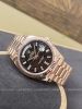 dong-ho-rolex-day-date-40-m228235-0045-228235-0045-vang-everose-18ct-mat-thach-anh-nieng-kim-cuong - ảnh nhỏ 2