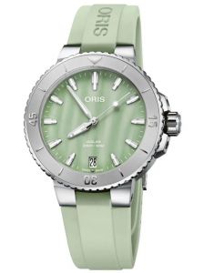 Đồng hồ Oris Aquis Date 01 733 7770 4155-07 4 18 65FC