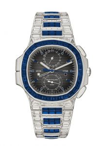 Đồng hồ Patek Philippe Nautilus 5990/1421G-001 Trắng Mặt số đen