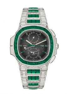 Đồng hồ Patek Philippe Nautilus 5990/1423G-001 Trắng Mặt số đen
