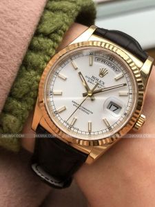 Đồng hồ Rolex Day-Date 36 M118138 118138 Mặt trắng cọc số index