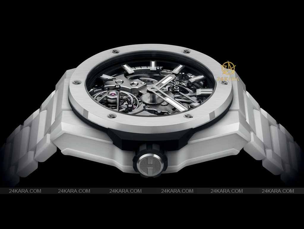 hublot-big-bang-integral-tourbillon-cathedral-minute-repeater-full-ceramic-2