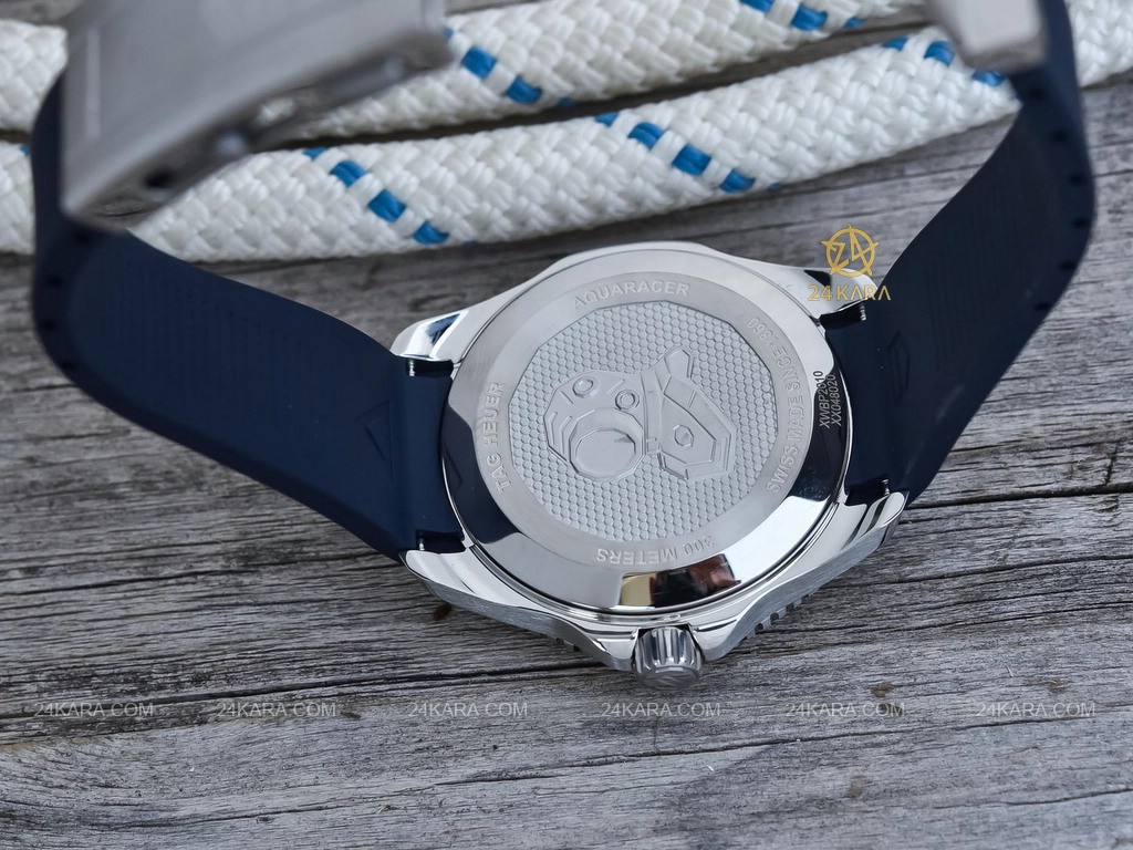 tag_heuer_aquaracer_professional_300_gmt_2022-11