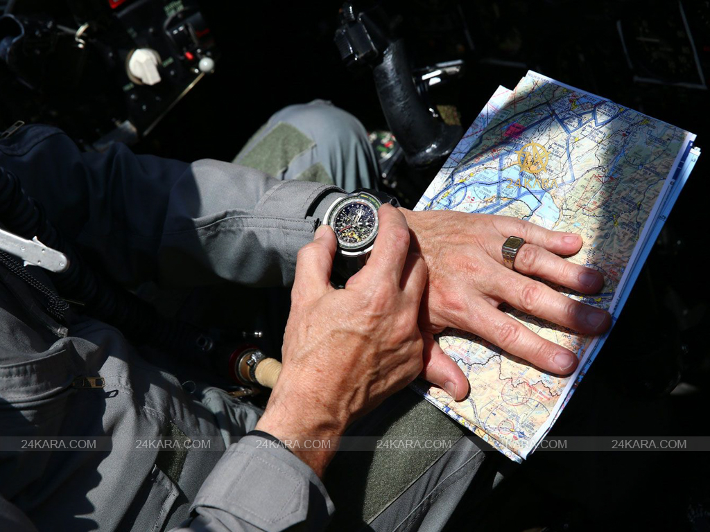 dong_ho_richard_mille_tourbillon_chronograph_aviation_rm_039_3