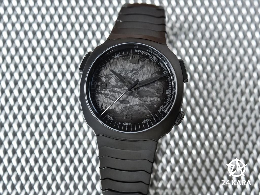 Giới thiệu đồng hồ H. Moser & Cie. Streamliner Flyback Chronograph DLC x Undefeated 6902-1206 mới