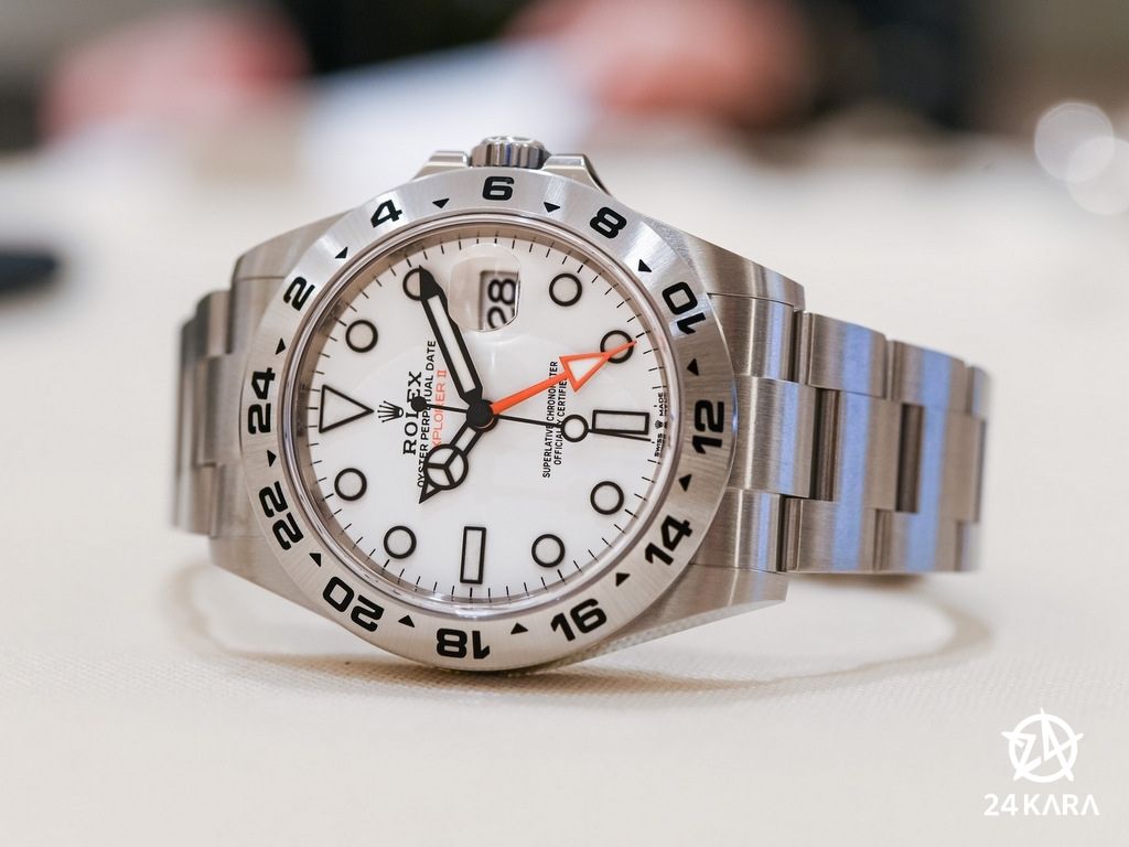 Giới thiệu hai mẫu đồng hồ Rolex Explorer II 226570 mới năm 2021