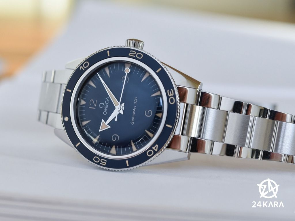 Khám phá đồng hồ Omega Seamaster 300 234.30.41.21.01.001 mới